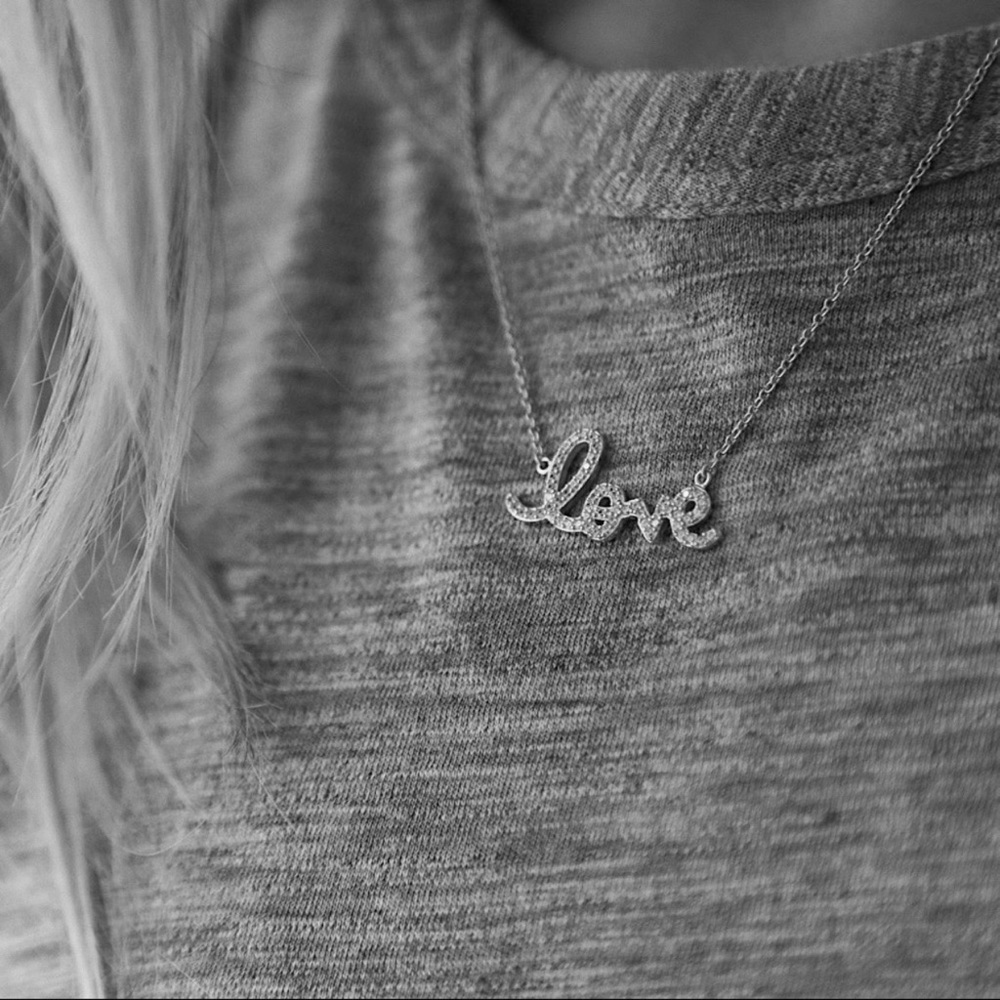 Love Necklace | 925 Silver - Picture 3 of 7